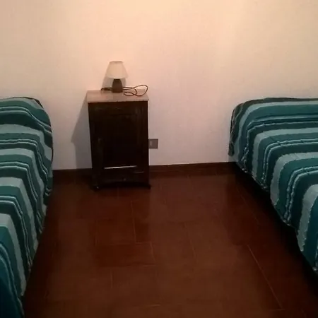 Casa Jonny - Piano Terra Сasa de vacaciones *
